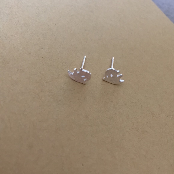 ๐ LAST CHANCE๐Ghost earrings๐ป - Picture 4 of 5